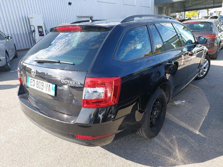 Photo 4 VIN: TMBJG7NE6J0160933 - SKODA OCTAVIA 