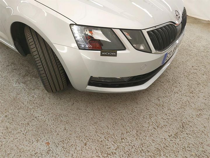 Photo 12 VIN: TMBJG7NE6J0173505 - SKODA OCTAVIA 