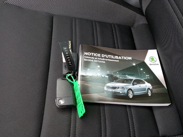 Photo 14 VIN: TMBJG7NE6J0257629 - SKODA OCTAVIA 