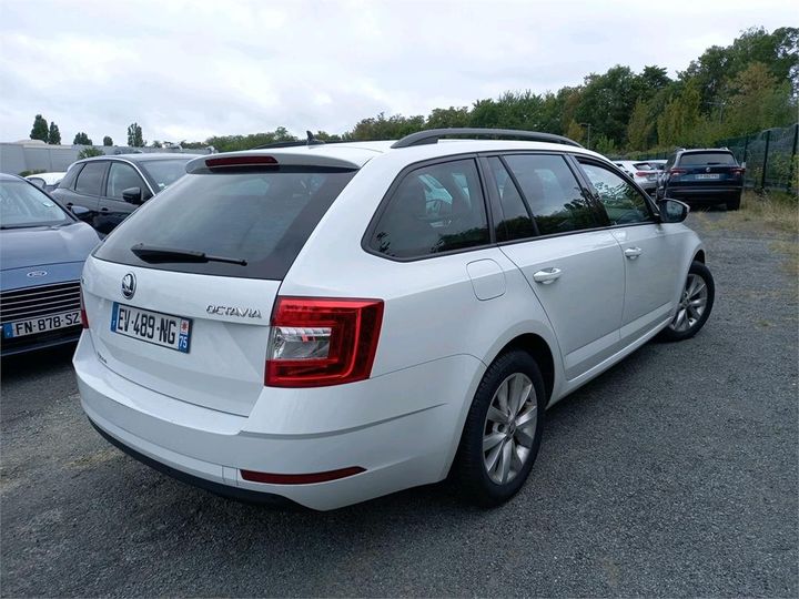 Photo 3 VIN: TMBJG7NE6J0257629 - SKODA OCTAVIA 