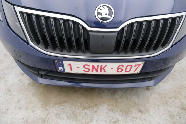 Photo 5 VIN: TMBJG7NE7J0089905 - SKODA OCTAVIA 