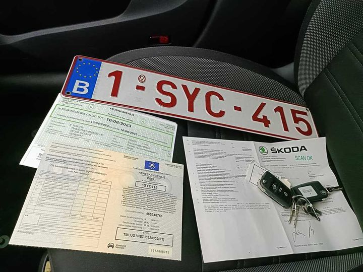 Photo 4 VIN: TMBJG7NE7J0128332 - SKODA OCTAVIA 