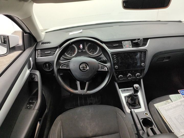 Photo 9 VIN: TMBJG7NE7J0169981 - SKODA OCTAVIA 