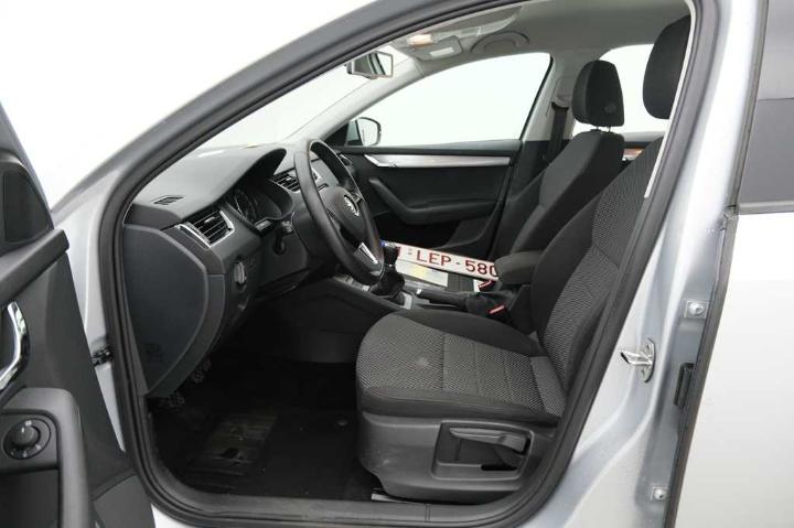 Photo 3 VIN: TMBJG7NE8G0038325 - SKODA OCTAVIA 