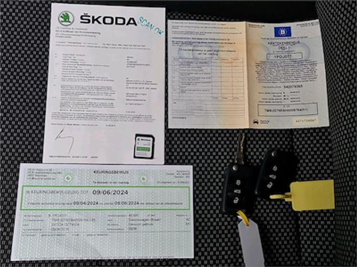 Photo 11 VIN: TMBJG7NE8H0009764 - SKODA OCTAVIA 