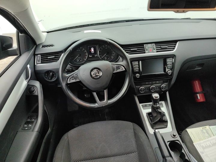 Photo 9 VIN: TMBJG7NE8H0057104 - SKODA OCTAVIA 