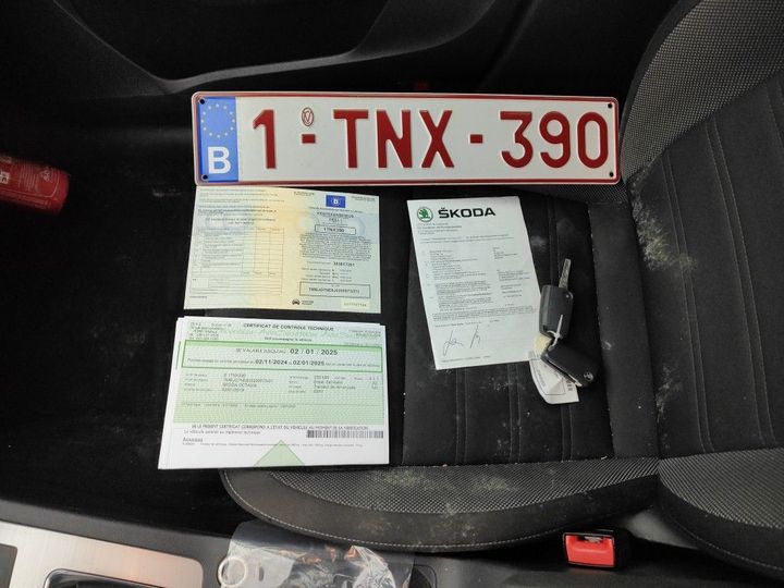 Photo 3 VIN: TMBJG7NE8J0200073 - SKODA OCTAVIA 