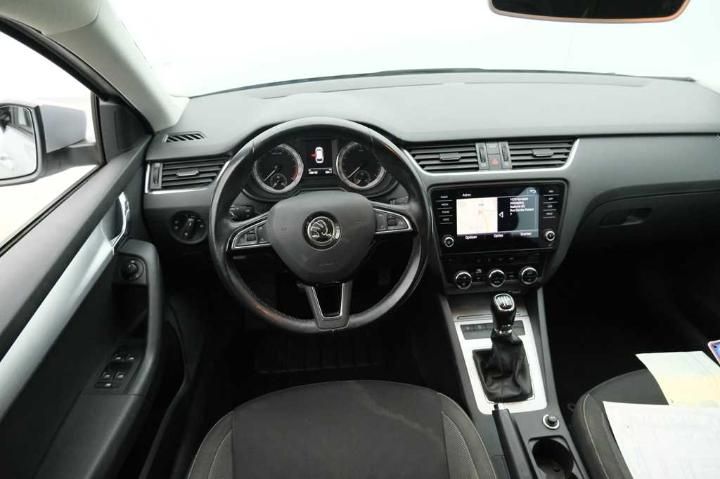 Photo 9 VIN: TMBJG7NE8J0229685 - SKODA OCTAVIA 