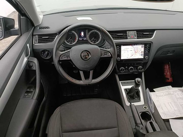 Photo 9 VIN: TMBJG7NE8J0281981 - SKODA OCTAVIA 