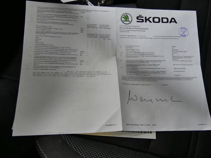 Photo 11 VIN: TMBJG7NE8J0365380 - SKODA OCTAVIA 