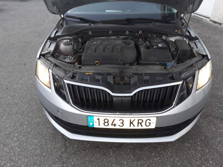 Photo 3 VIN: TMBJG7NE8J0366805 - SKODA OCTAVIA 