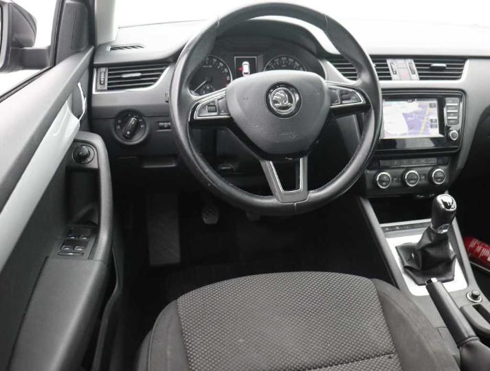 Photo 9 VIN: TMBJG7NE9H0088331 - SKODA OCTAVIA 