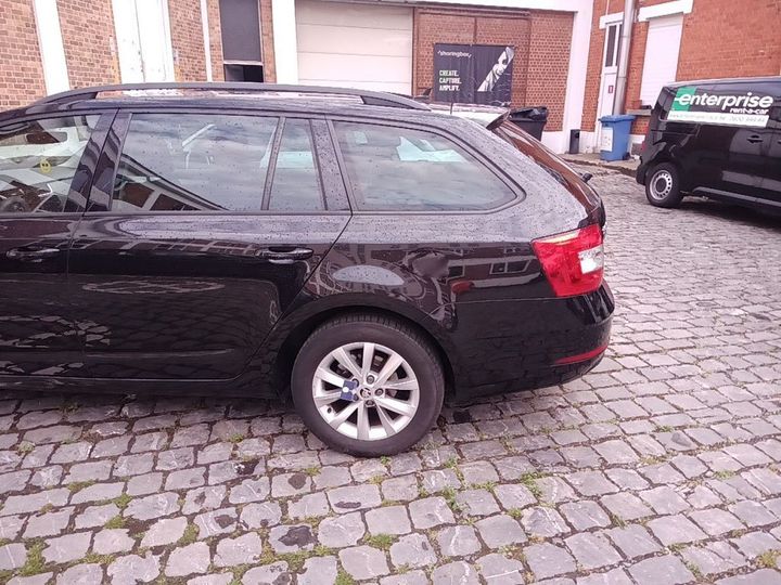 Photo 30 VIN: TMBJG7NE9J0035196 - SKODA OCTAVIA 