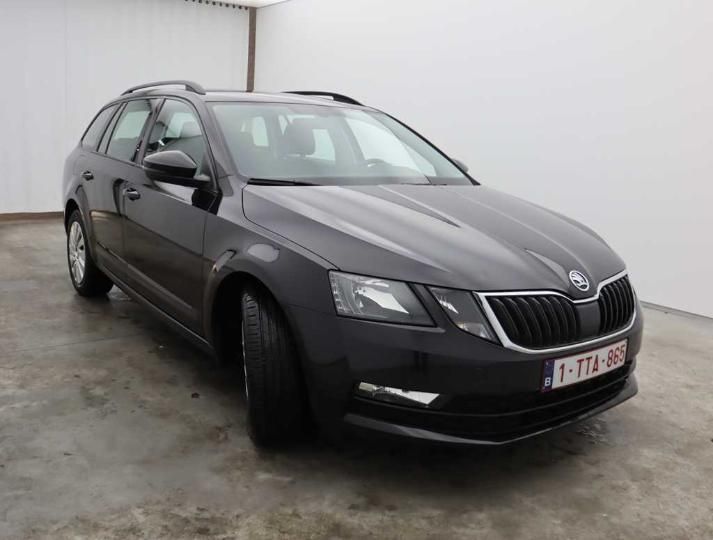 Photo 8 VIN: TMBJG7NE9J0251842 - SKODA OCTAVIA 