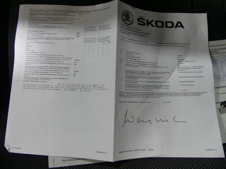 Photo 11 VIN: TMBJG7NE9J0305091 - SKODA OCTAVIA 