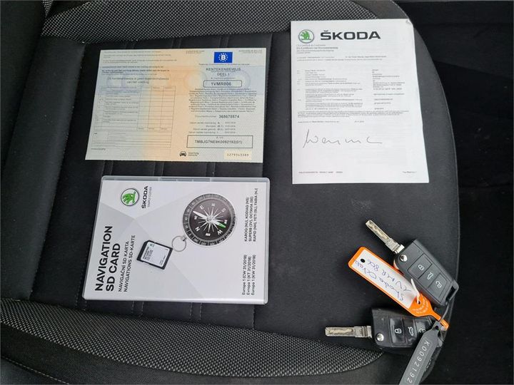 Photo 5 VIN: TMBJG7NE9K0092192 - SKODA OCTAVIA 