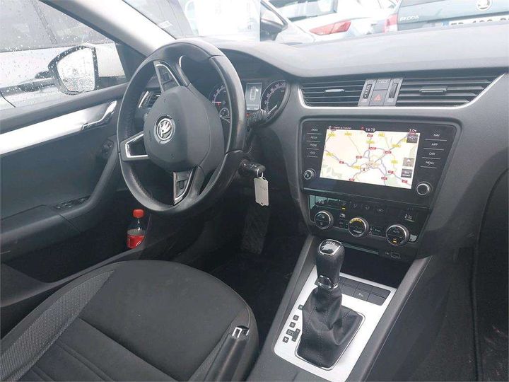 Photo 4 VIN: TMBJG7NE9K0108746 - SKODA OCTAVIA 