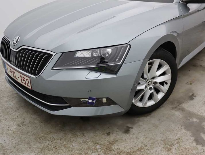 Photo 27 VIN: TMBJG7NP0H7505103 - SKODA SUPERB 