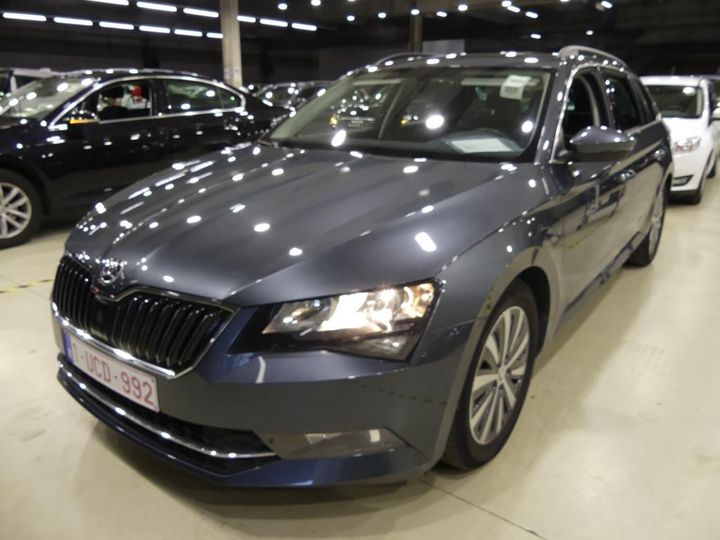 Photo 1 VIN: TMBJG7NP0J7579028 - SKODA SUPERB 