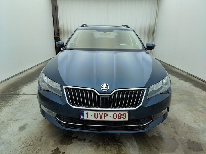 Photo 4 VIN: TMBJG7NP0J7607765 - SKODA SUPERB 