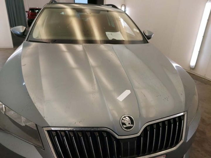 Photo 5 VIN: TMBJG7NP0J7608494 - SKODA SUPERB 