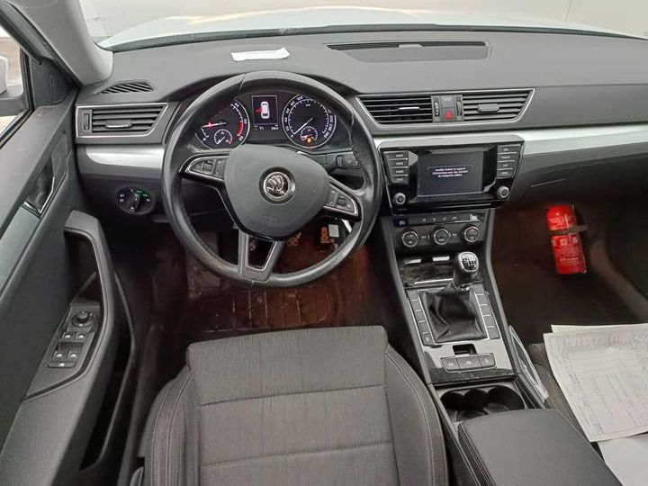 Photo 9 VIN: TMBJG7NP1G7070011 - SKODA SUPERB 