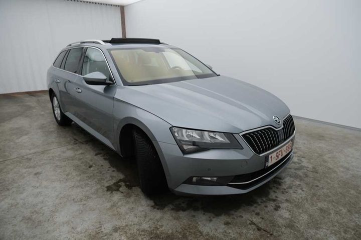 Photo 8 VIN: TMBJG7NP1H7545254 - SKODA SUPERB 