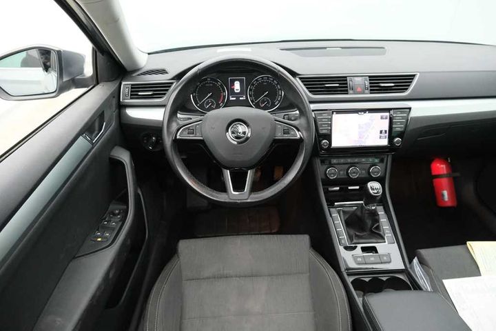 Photo 9 VIN: TMBJG7NP1H7545254 - SKODA SUPERB 