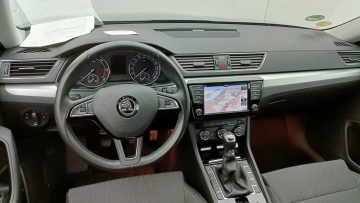 Photo 9 VIN: TMBJG7NP1H7548445 - SKODA SUPERB 