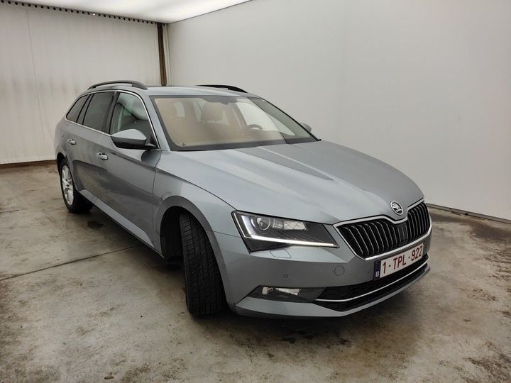 Photo 7 VIN: TMBJG7NP1J7556390 - SKODA SUPERB 