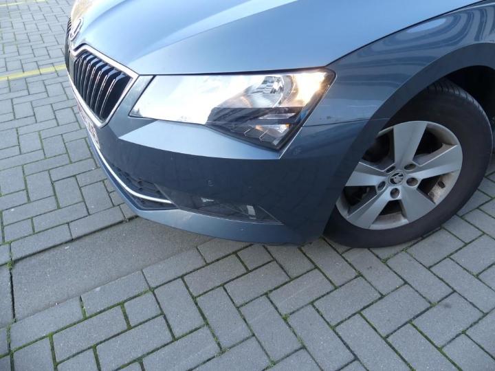 Photo 14 VIN: TMBJG7NP2H7044213 - SKODA SUPERB 