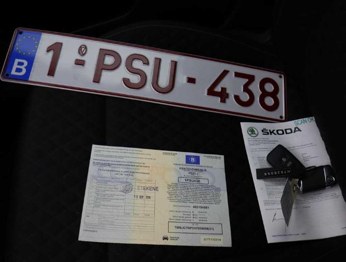 Photo 4 VIN: TMBJG7NP3H7026058 - SKODA SUPERB 