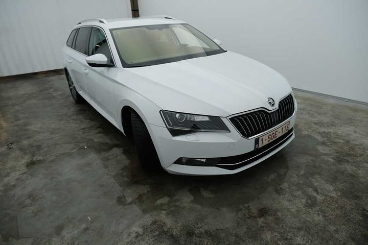 Photo 8 VIN: TMBJG7NP3H7551007 - SKODA SUPERB 