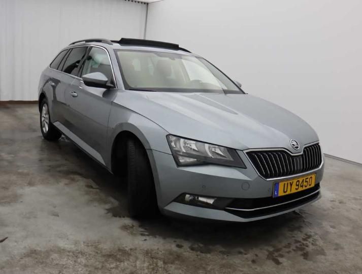 Photo 8 VIN: TMBJG7NP3H7553369 - SKODA SUPERB 