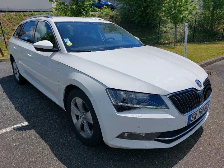 Photo 27 VIN: TMBJG7NP3J7581596 - SKODA SUPERB COMBI 