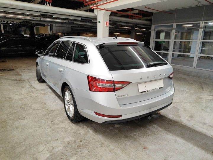 Photo 2 VIN: TMBJG7NP3L7026117 - SKODA SUPERB 