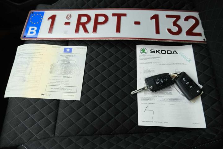 Photo 4 VIN: TMBJG7NP4H7523720 - SKODA SUPERB 