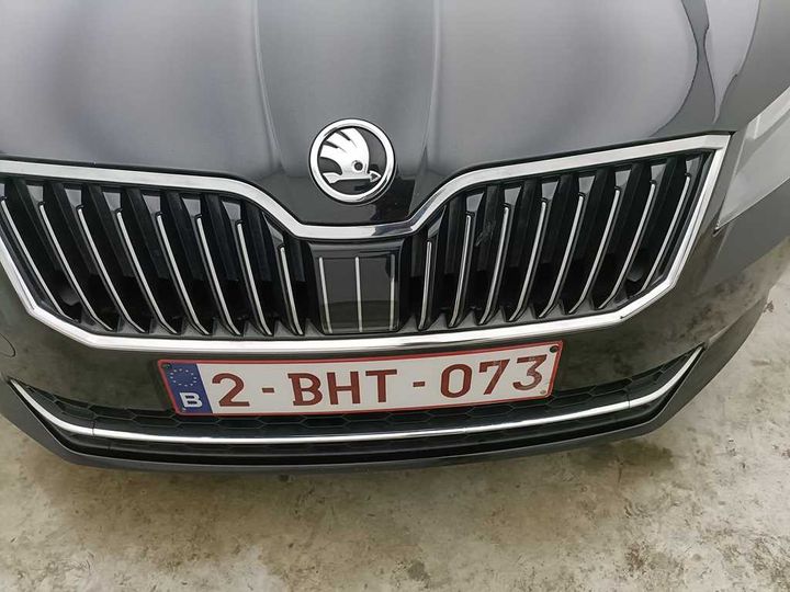 Photo 5 VIN: TMBJG7NP4J7518605 - SKODA SUPERB 