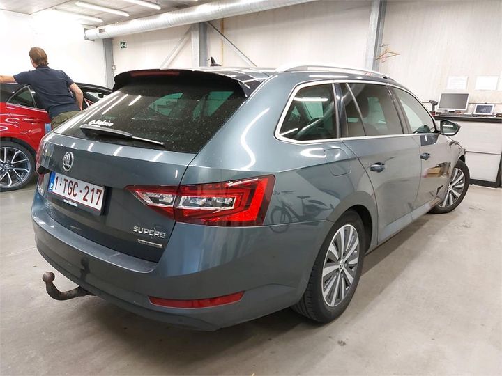 Photo 2 VIN: TMBJG7NP4J7535162 - SKODA SUPERB 