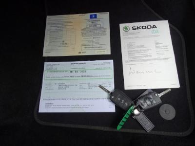 Photo 13 VIN: TMBJG7NP4J7579145 - SKODA SUPERB 