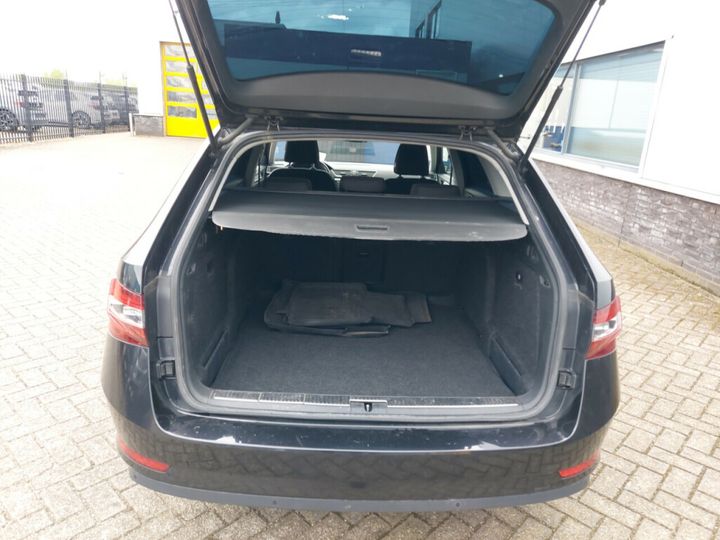 Photo 25 VIN: TMBJG7NP5H7525024 - SKODA SUPERB 