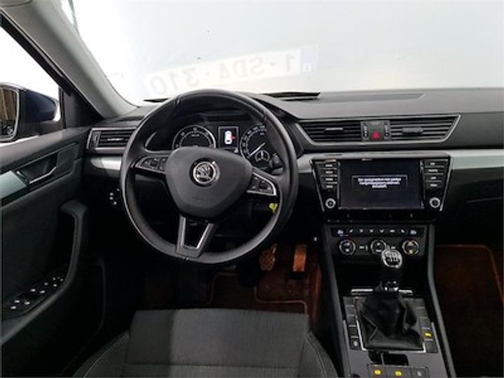 Photo 9 VIN: TMBJG7NP5H7536007 - SKODA SUPERB 