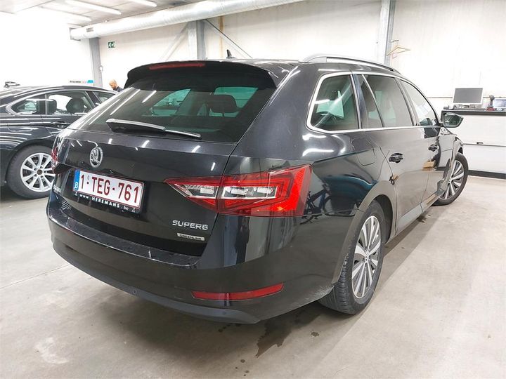 Photo 2 VIN: TMBJG7NP5J7533193 - SKODA SUPERB 