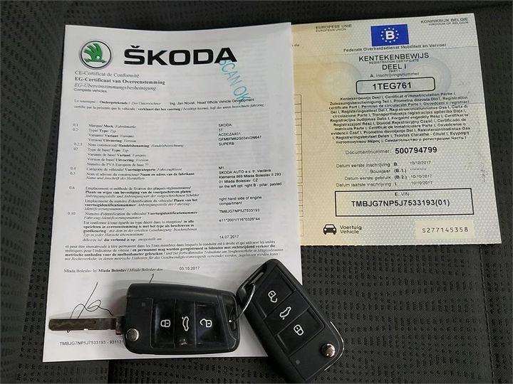 Photo 4 VIN: TMBJG7NP5J7533193 - SKODA SUPERB 