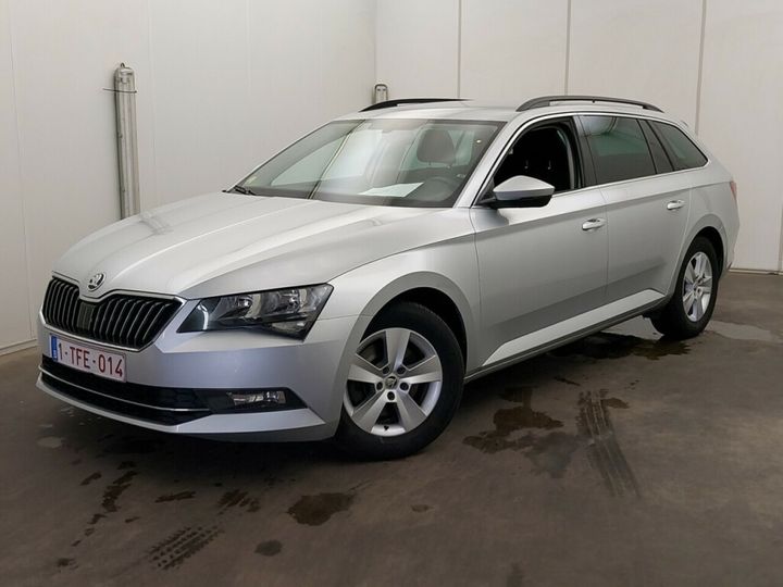 Photo 1 VIN: TMBJG7NP5J7533226 - SKODA SUPERB 