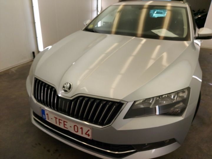 Photo 5 VIN: TMBJG7NP5J7533226 - SKODA SUPERB 