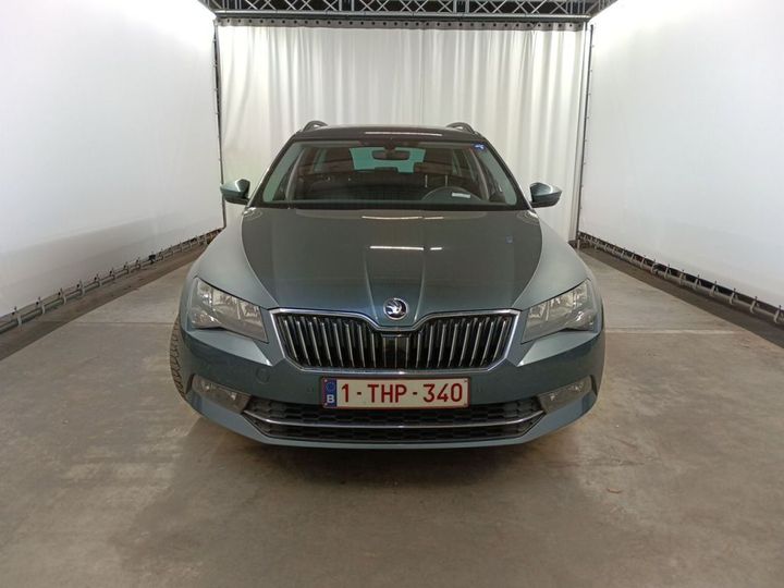 Photo 4 VIN: TMBJG7NP5J7534389 - SKODA SUPERB 