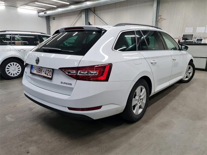 Photo 2 VIN: TMBJG7NP5J7578778 - SKODA SUPERB 