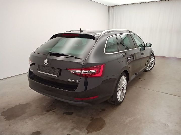 Photo 2 VIN: TMBJG7NP6H7543614 - SKODA SUPERB 