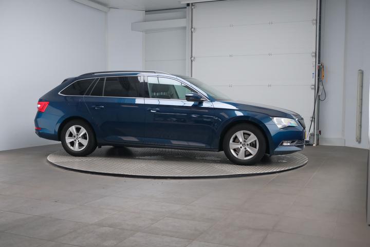 Photo 5 VIN: TMBJG7NP6J7512854 - SKODA SUPERB COMBI 